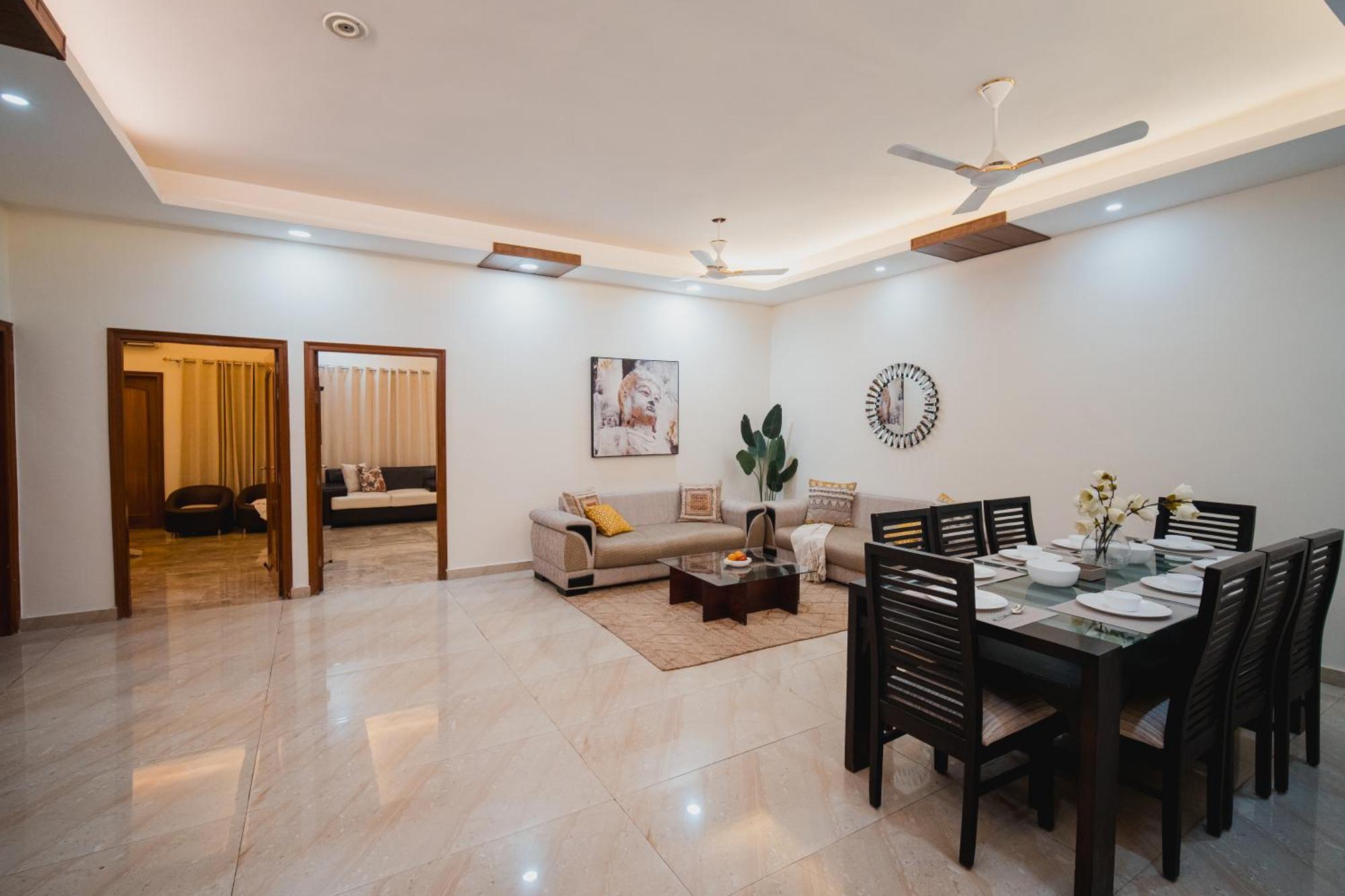 Silver Leaf Apartments Amritsar Buitenkant foto
